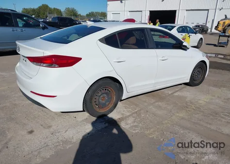 2017 Hyundai Elantra Se z USA, uszkodzony, nr VIN 5NPD84LF7HH116313